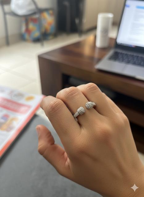 Elegant Silver-Tone Adjustable Ring