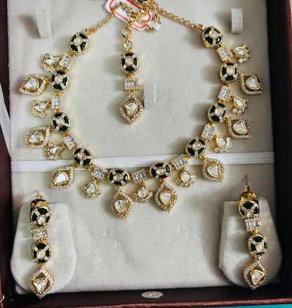 Polki Kundan Jewelry Set with Earrings