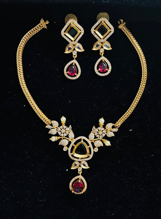 Light weighted Gold Finishing Jewelry Set with Earrings