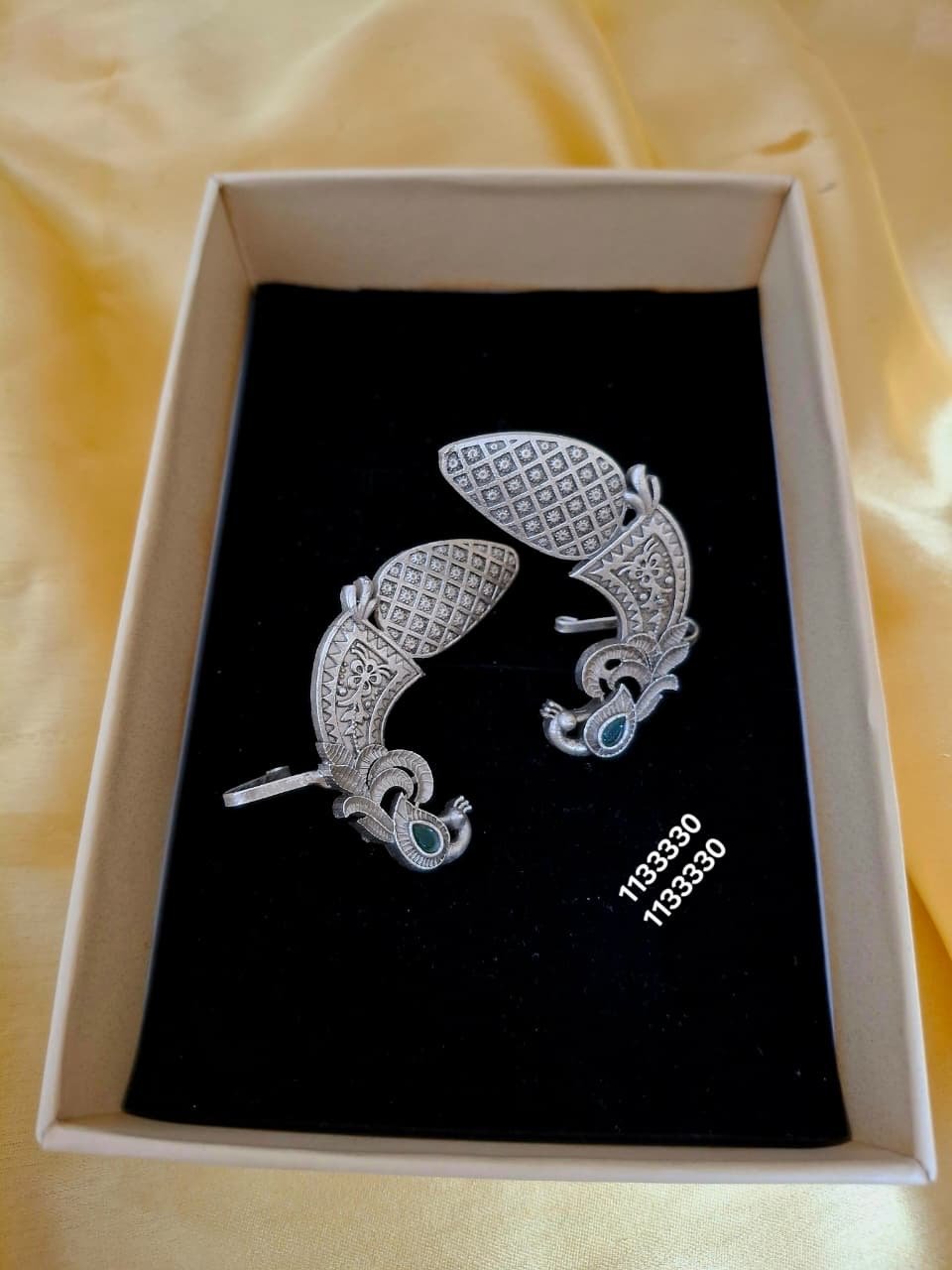 Elegant Silver-Tone Peacock Ear cuff