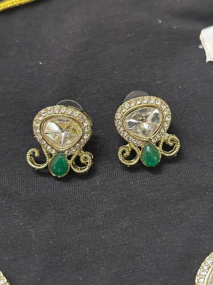 Elegant Green Kundan Stone Jewelry Set