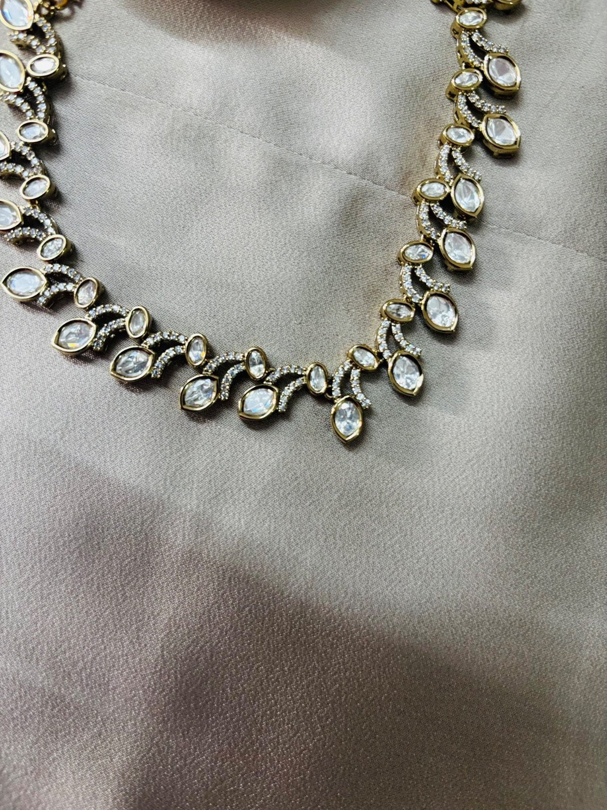 Mossainite Jewellery Set for every girl