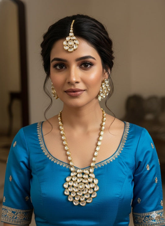 Kundan Jewelry Set with Meenaklari - Necklace and Earrings and MaangTika