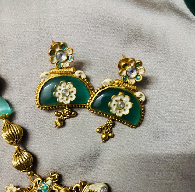 Turquoise and Gold-Tone Jewelry Set