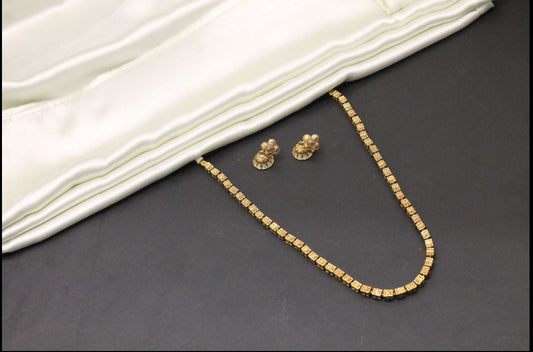 Golden plated square shaped Matar Mala