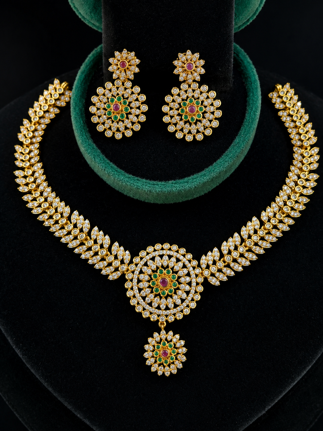Royal Elegance Diamond-Finish Necklace Set