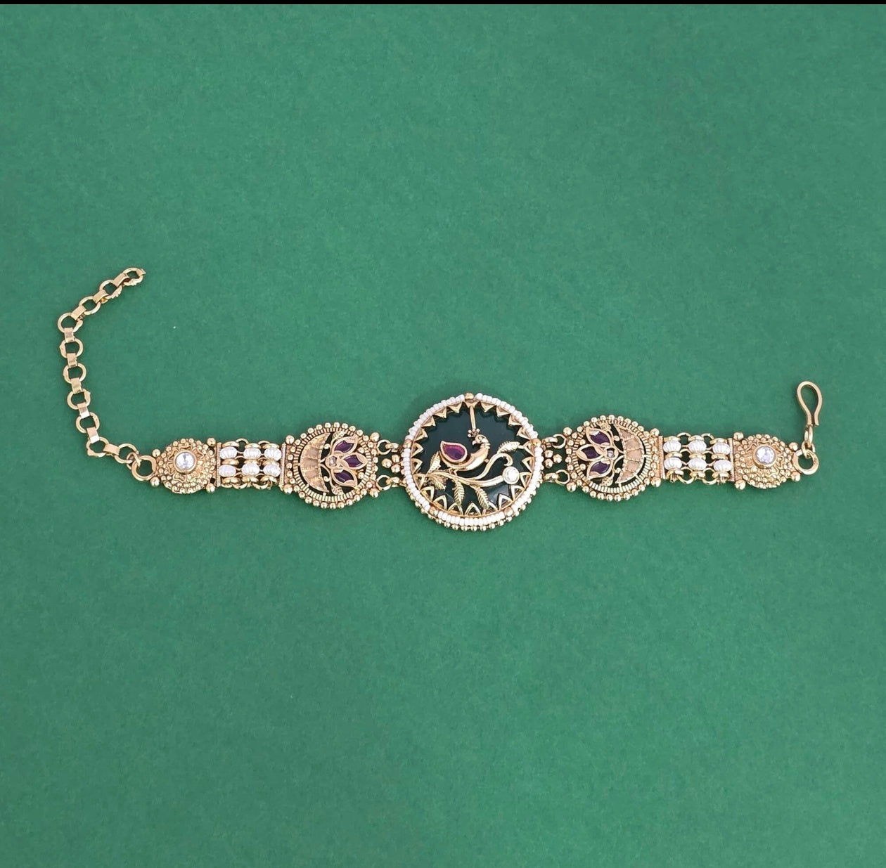 Royal Peacock Heritage Kundan Bracelet