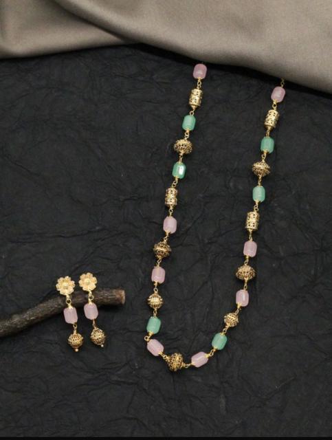 Elegant Beaded Necklace Set with Earrings