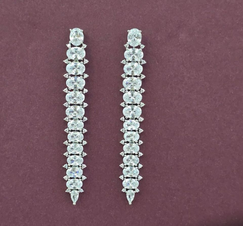 Long Zircon Diamonds earrings