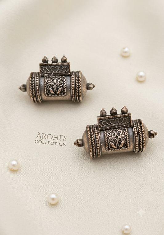 Vintage Box Style Oxidized Studs