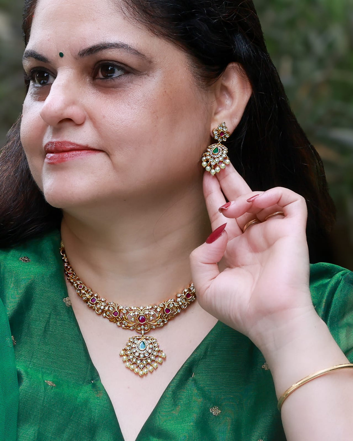 Hastak - Vibrant ruby and emerald-toned stones