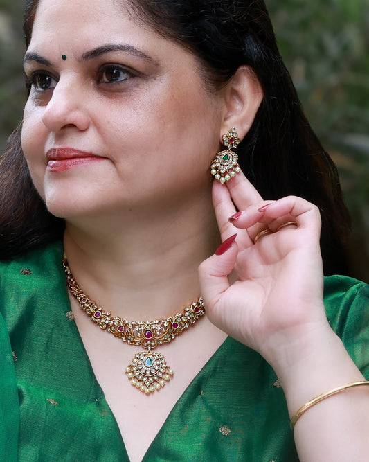 Hastak - Vibrant ruby and emerald-toned stones